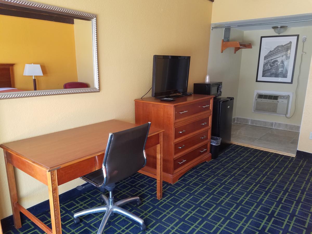 Glancy Motel Clinton Extérieur photo